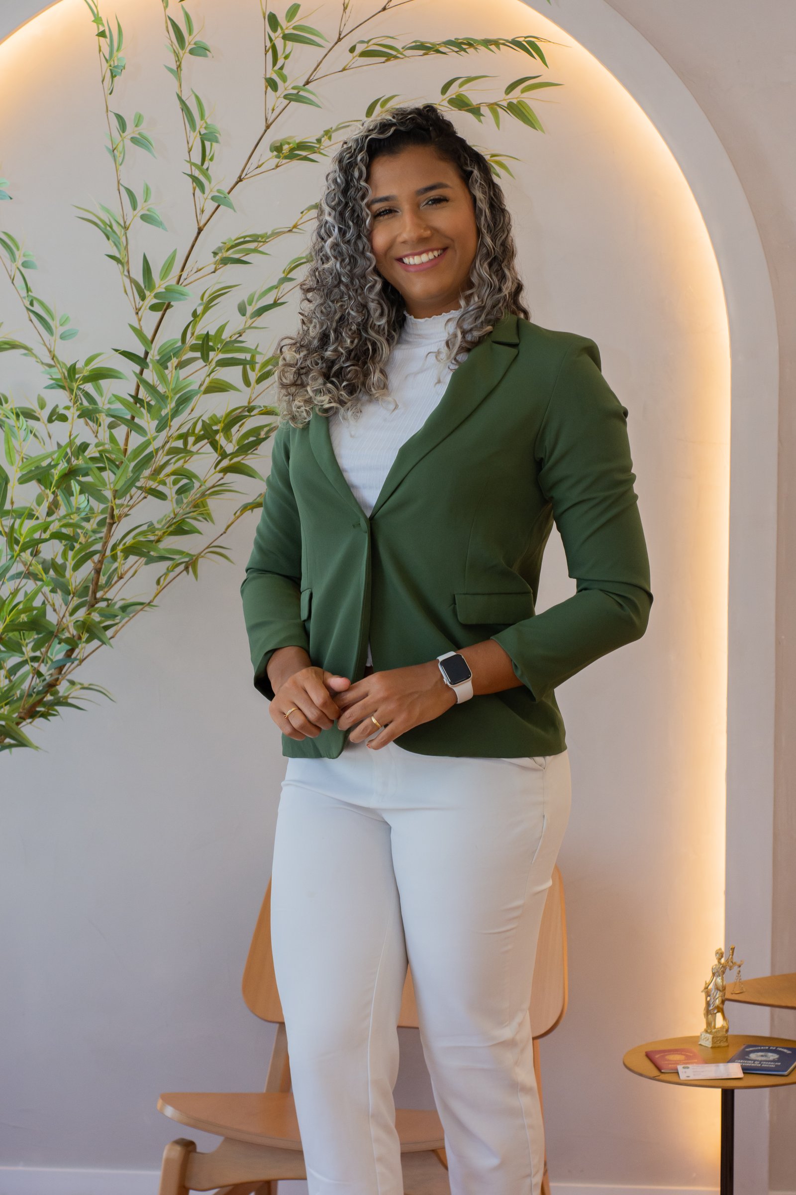 Dra. Amanda — Advogada Previdenciarista